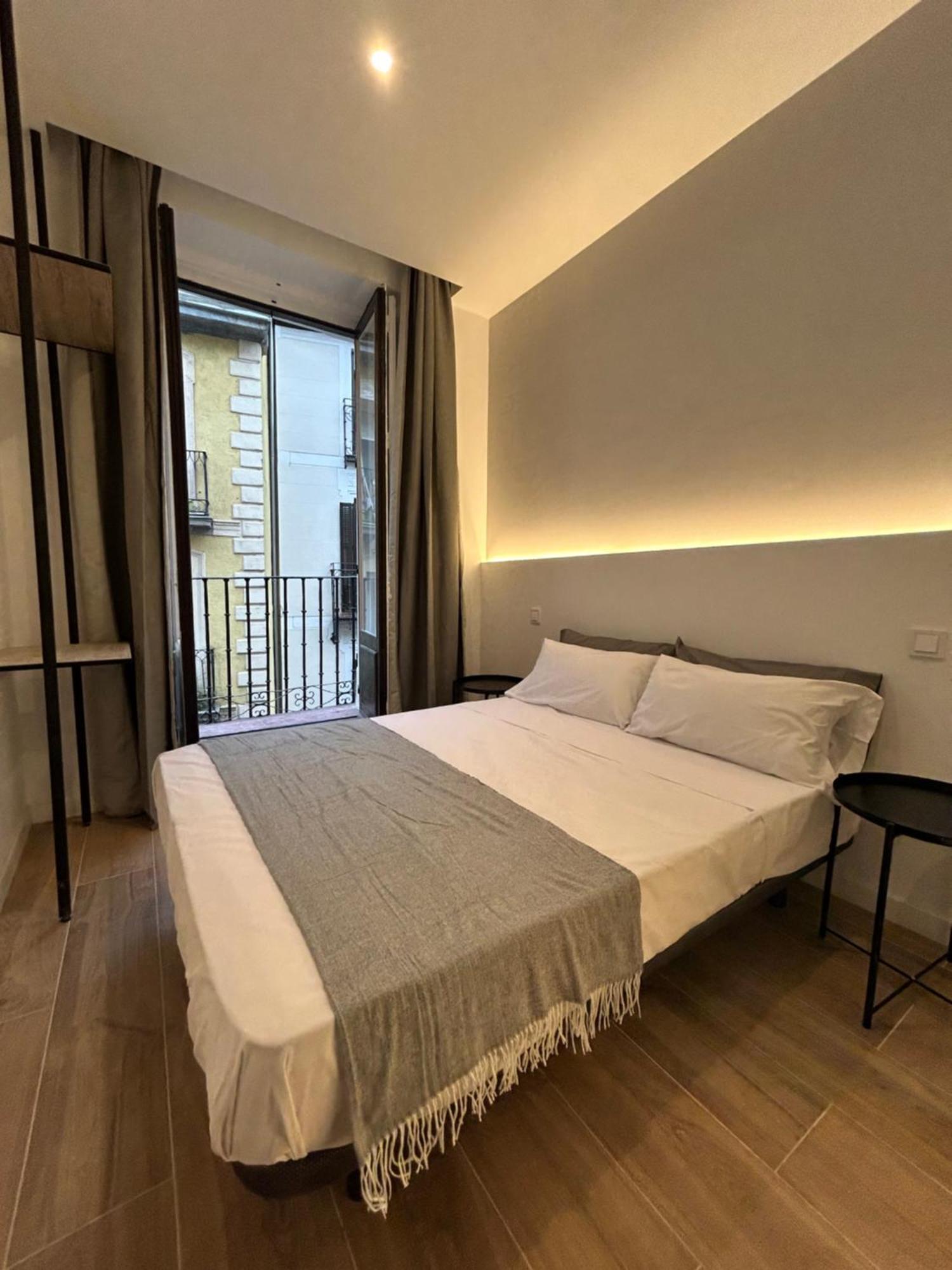 Casa De Huespedes San Andres Hotel Madrid Eksteriør billede